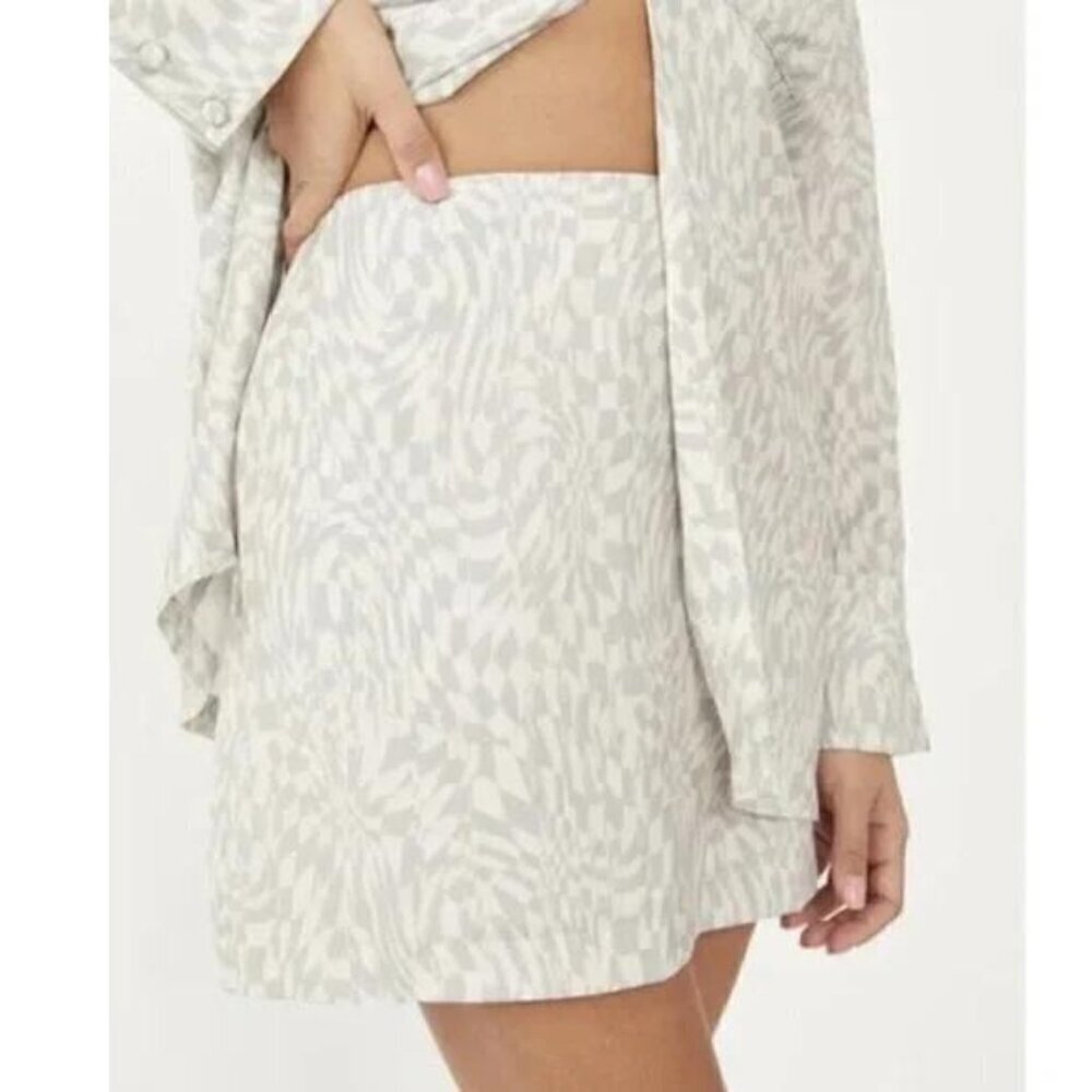 NEW Free People Beatrice Skirt Size 2